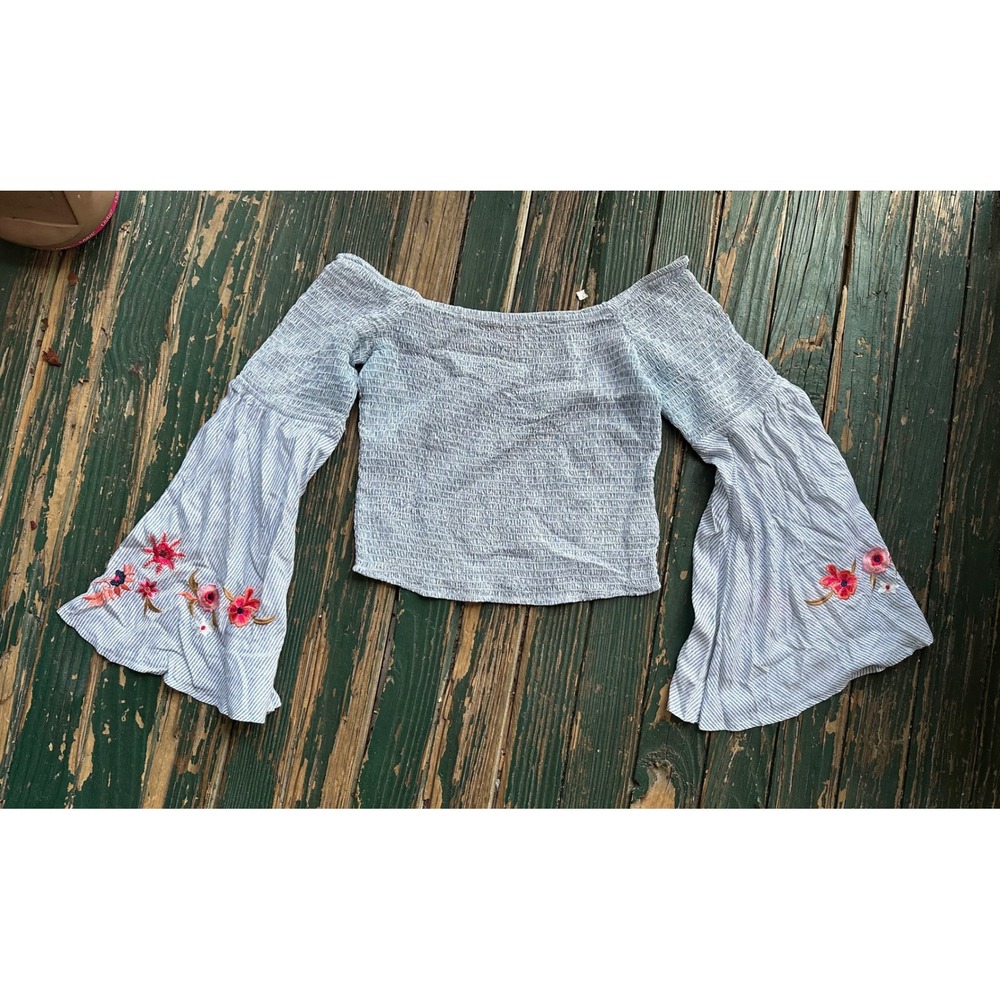 Guess Los Angeles Smocked Off Shoulder Floral Embroidered Bell Sleeve Top L